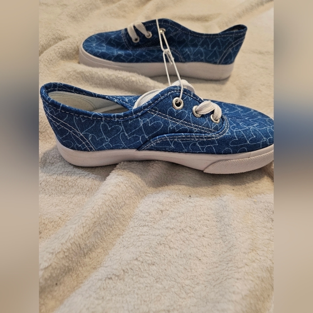 Giggle Girls Denim Blue White Heart Leightweight Bobo Lace-Up Sneakers Size 11 - Picture 6 of 8